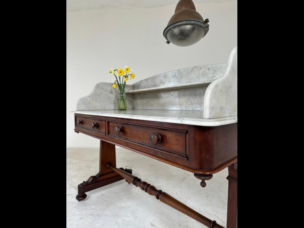 Antique Victorian Mahogany and Marble Top  Decorative Washstand